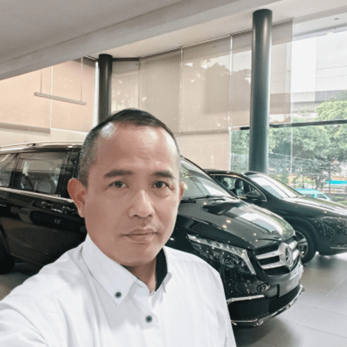 sales mercedes suri jaksel