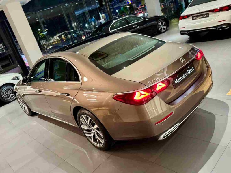 diskon mercedes-benz e200 (3)