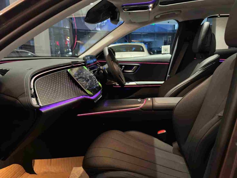 harga mercedes-benz e 200 (4)