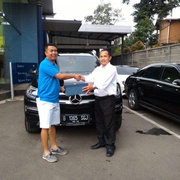 sales mercedes benz jakarta (1)